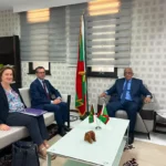 Le Ministre de l&rsquo;Économie et l&rsquo;Ambassadeur de France examinent la révision des relations de coopération économique